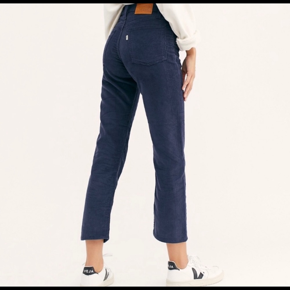LEVI'S Wedgie Straight Blue Corduroy size 27